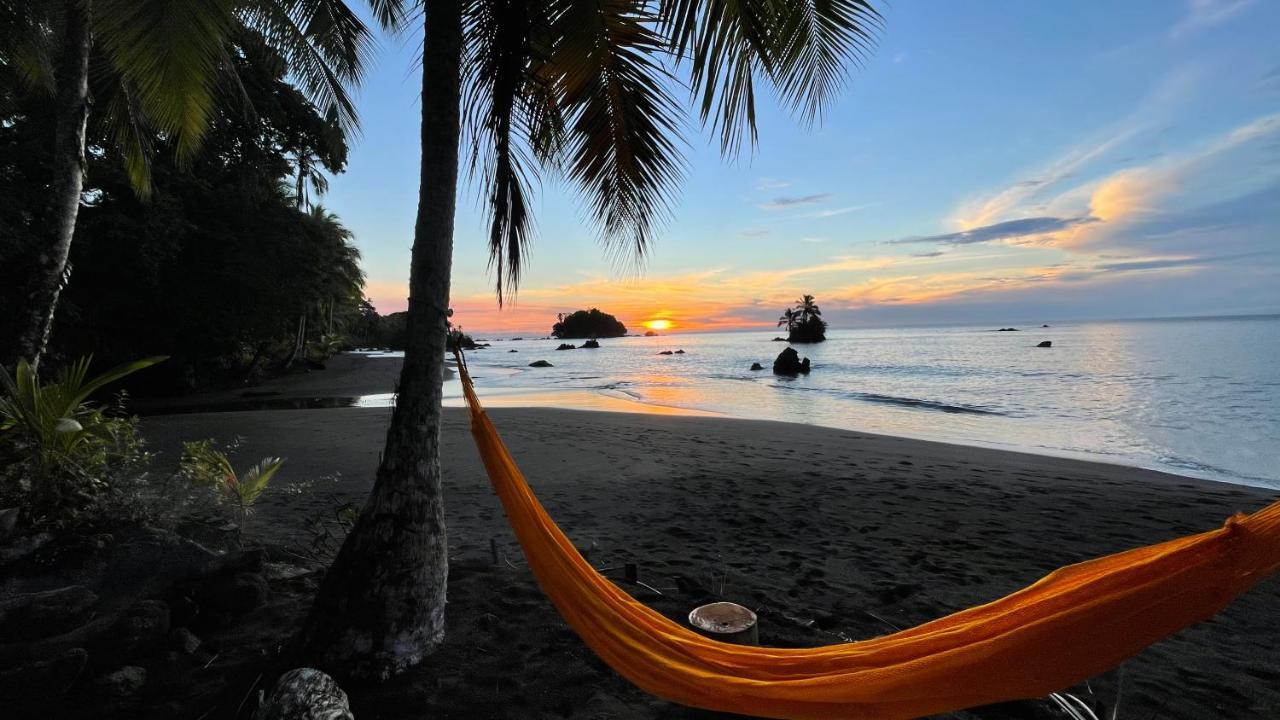 La Kuka Hotel - Nuqui Ngoại thất bức ảnh