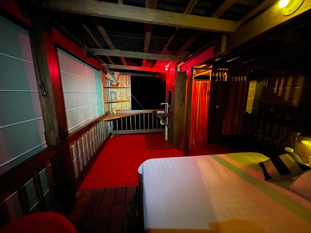 La Kuka Hotel - Nuqui Ngoại thất bức ảnh