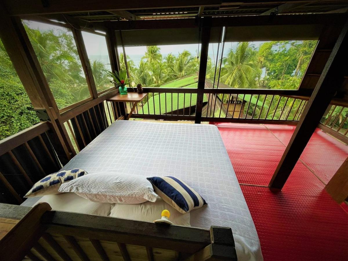 La Kuka Hotel - Nuqui Ngoại thất bức ảnh
