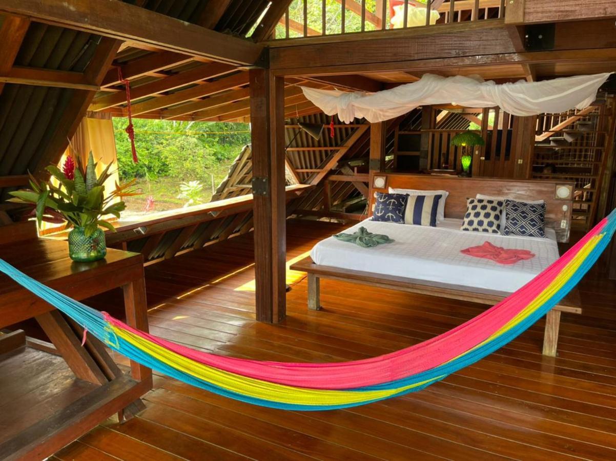 La Kuka Hotel - Nuqui Ngoại thất bức ảnh